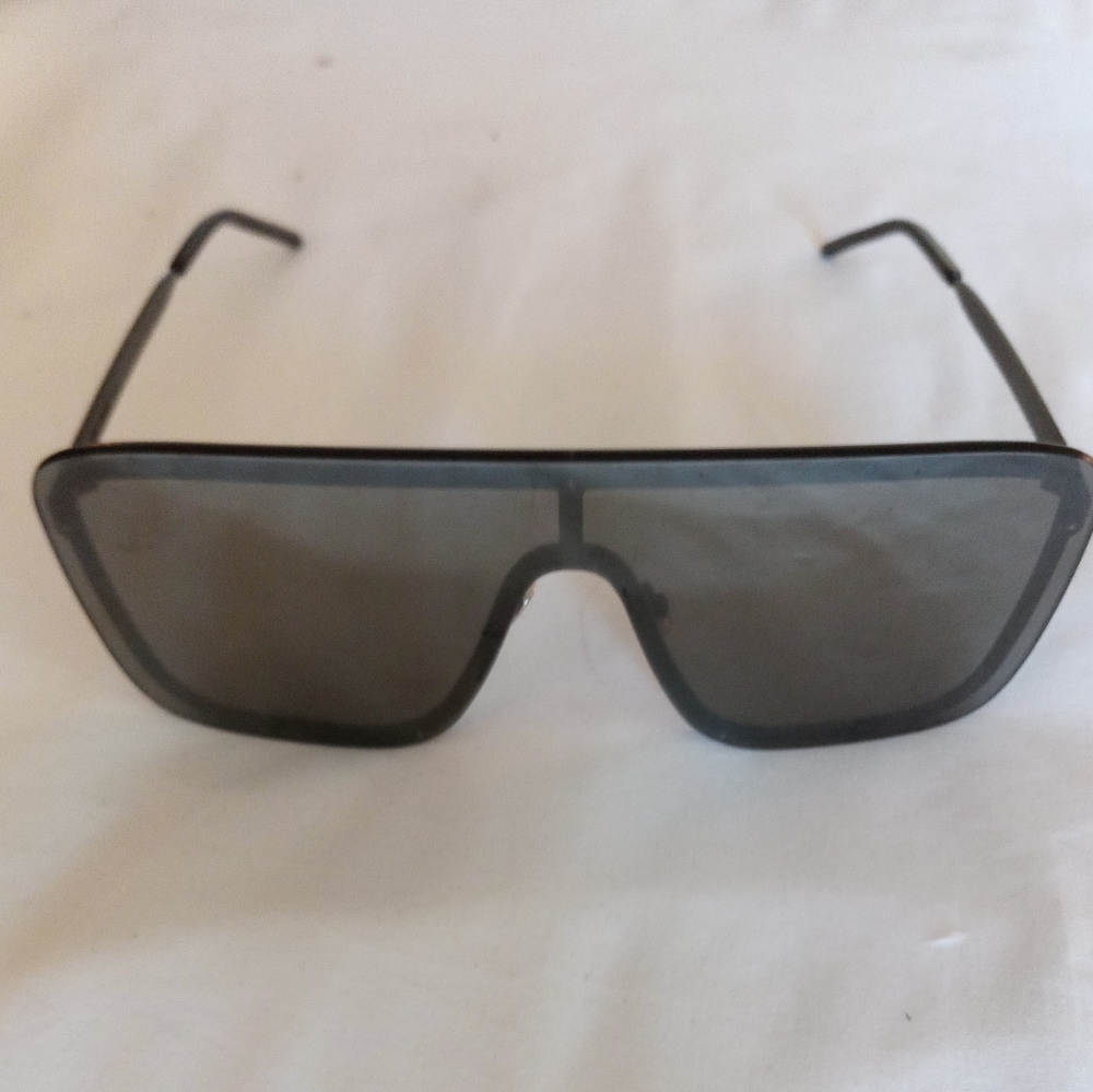 Yves St Laurent Black Betty SL183 Sunglasses